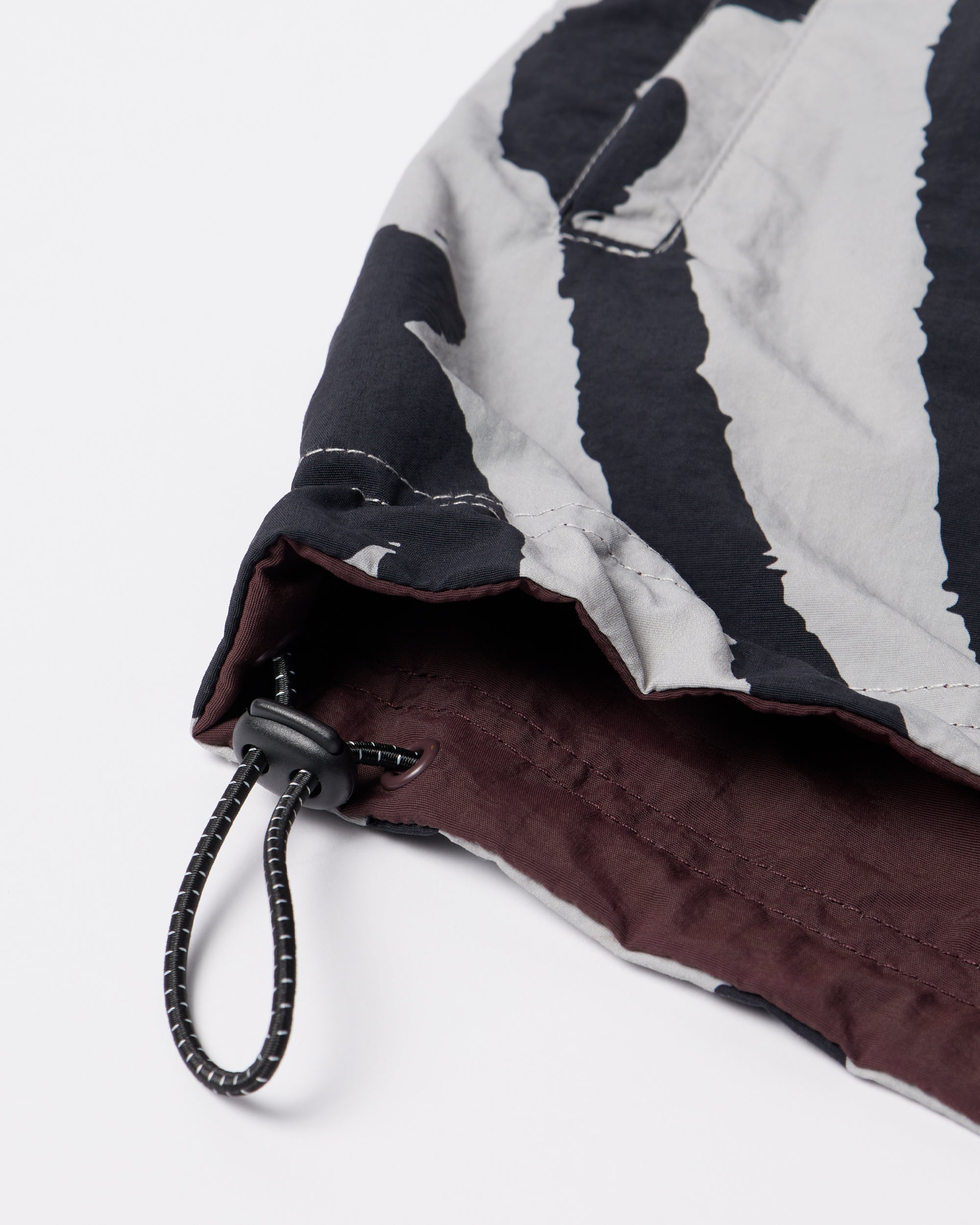 Sciarpa Quadrata Freak Scene In Cotone Con Lurex Argentato – Morbida E Unicolore, Perfetta Per Accessori Moda O Progetti Fai Da Te